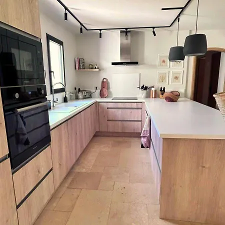 Gorgeous Village With Heated Pool, Ideally Located Maussane-les-Alpilles